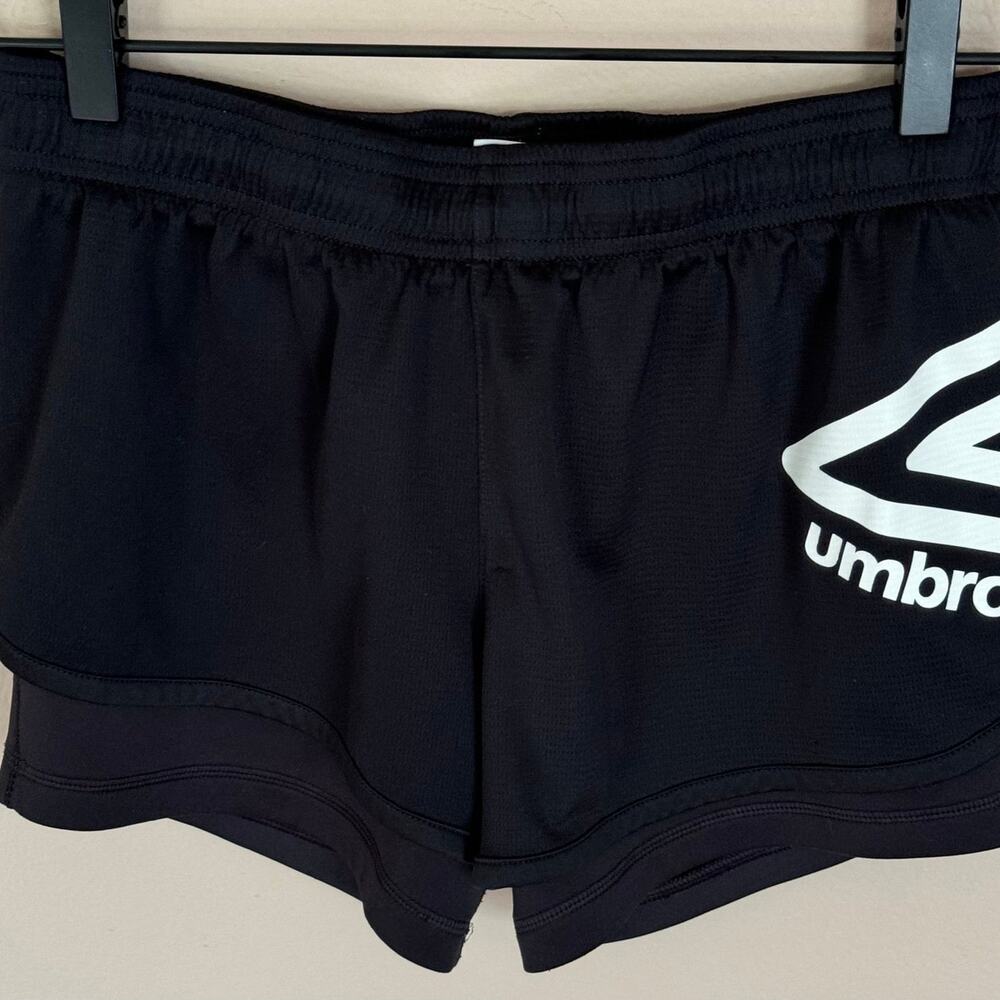 Women’s XL (14/16) Umbro Shorts with liner